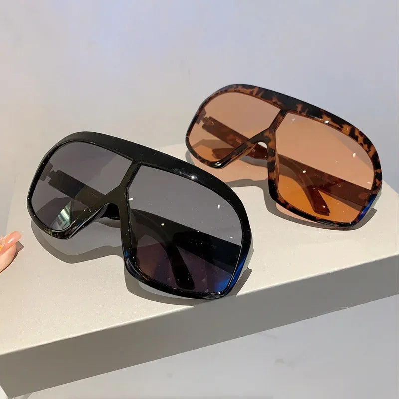 Brand Designer Punk Oversized Y2K Sunglasses Women For Men Popular Sun Glasses Fashion Vintage Luxury Big Frame Ladies Shades