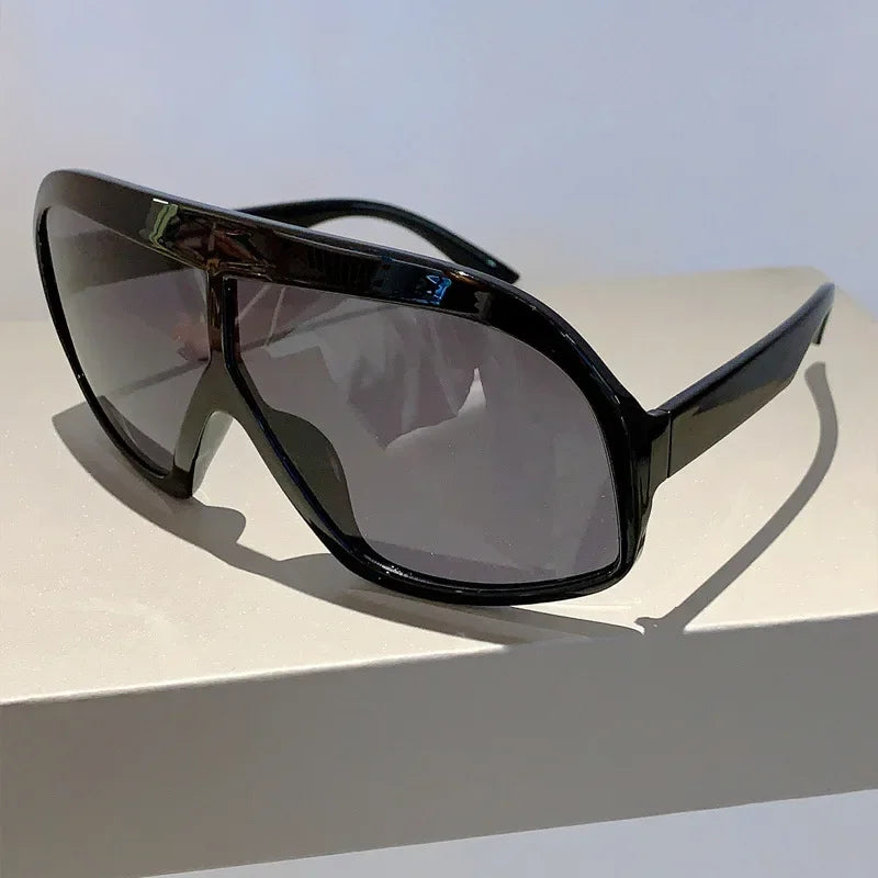Brand Designer Punk Oversized Y2K Sunglasses Women For Men Popular Sun Glasses Fashion Vintage Luxury Big Frame Ladies Shades