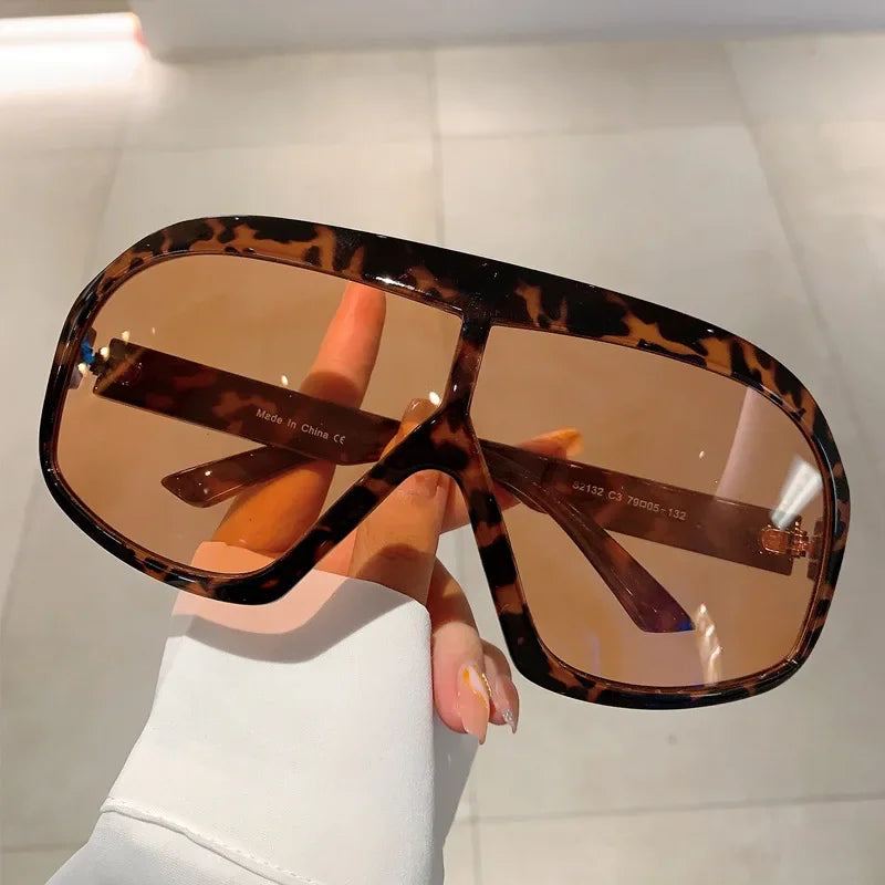 Brand Designer Punk Oversized Y2K Sunglasses Women For Men Popular Sun Glasses Fashion Vintage Luxury Big Frame Ladies Shades